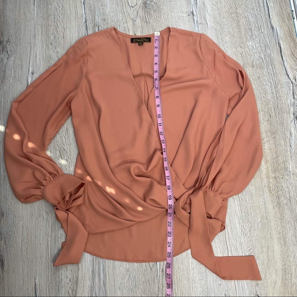 Petal Roz Wrap Style Blouse Sz Small - Picture 9 of 10
